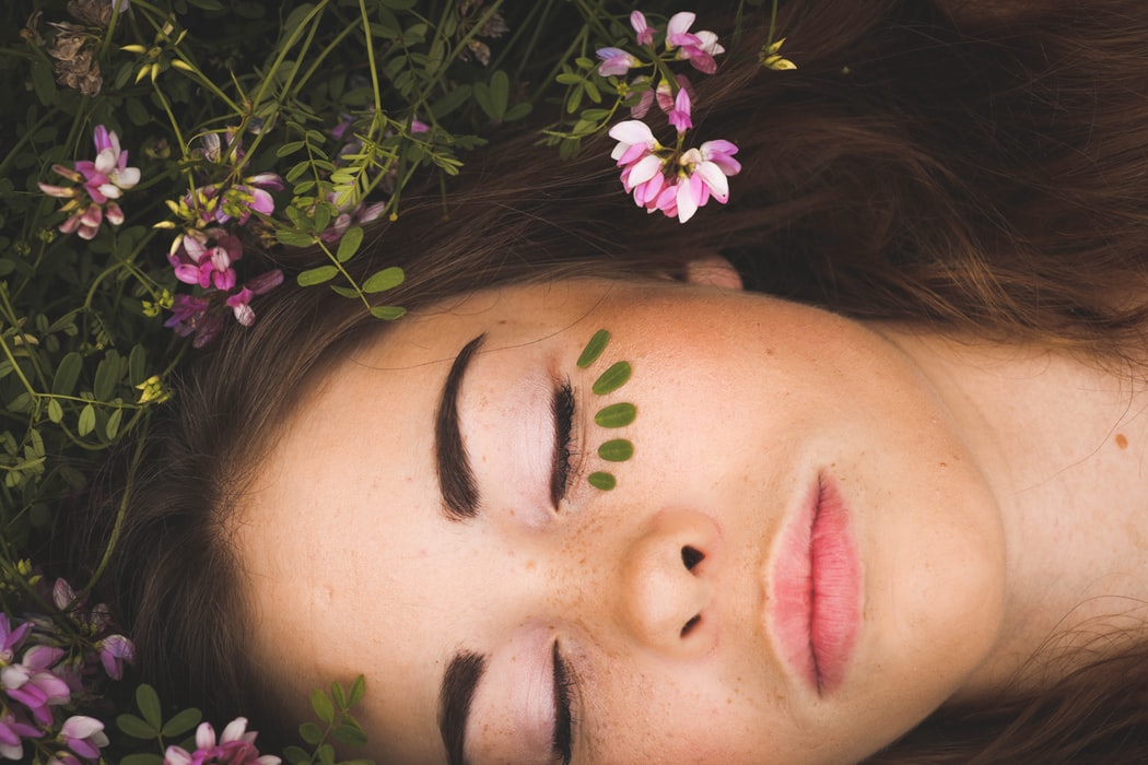 Femme beauté naturelle